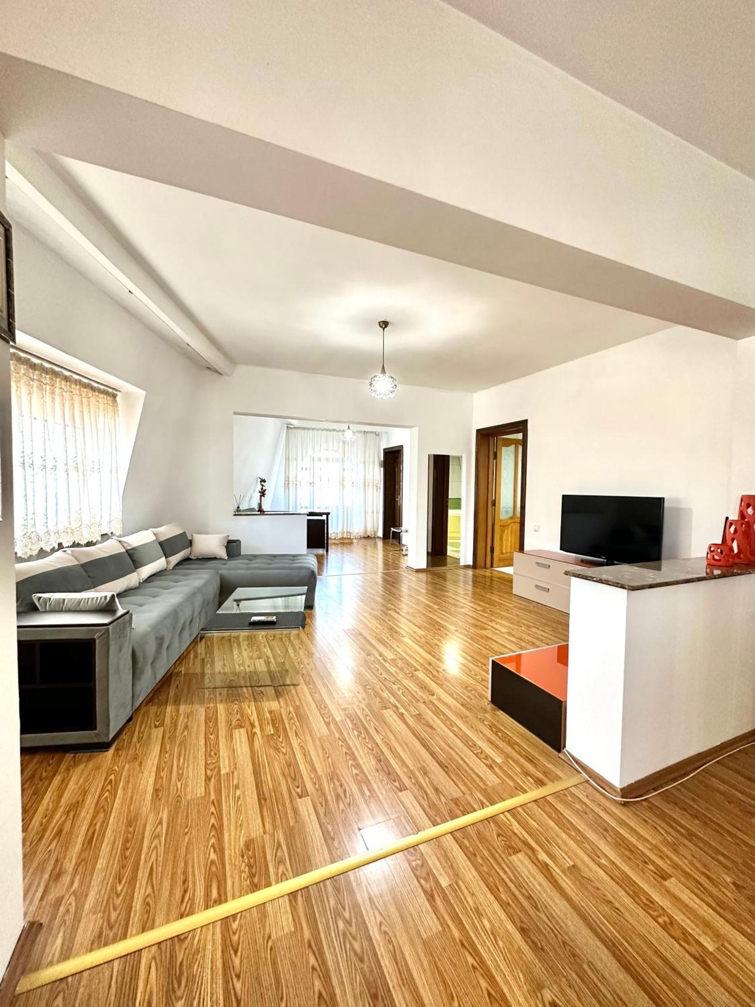 Budapest Residence Bucureşti Ngoại thất bức ảnh