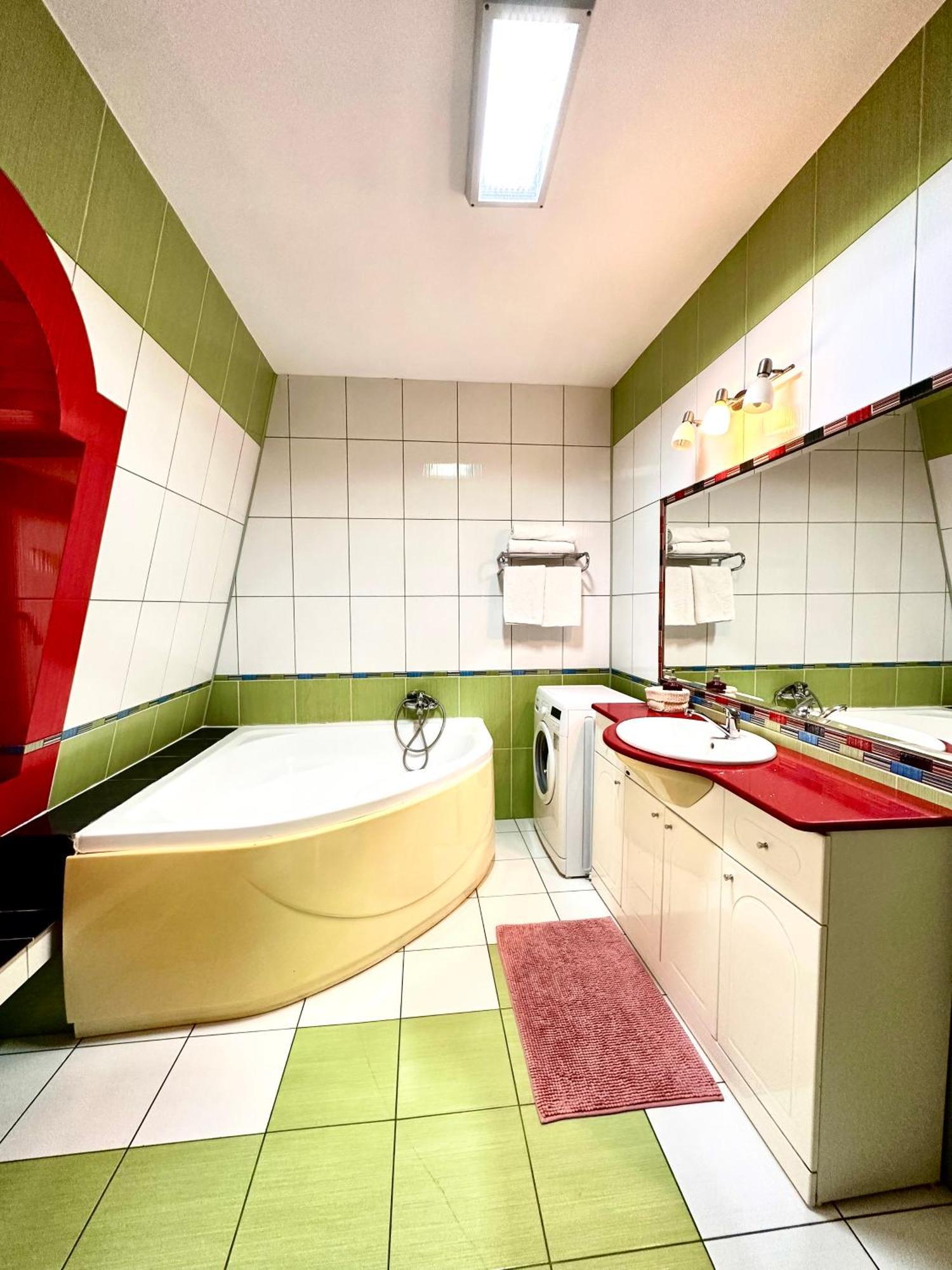 Budapest Residence Bucureşti Ngoại thất bức ảnh